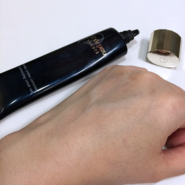 Kem lót trang điểm làm trắng da Cle de Peau Beaute Correcting Cream